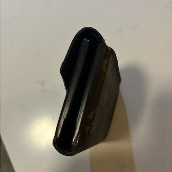 Louis Vuitton reverse monogram  Zoe compact wallet - Picture 4 of 9